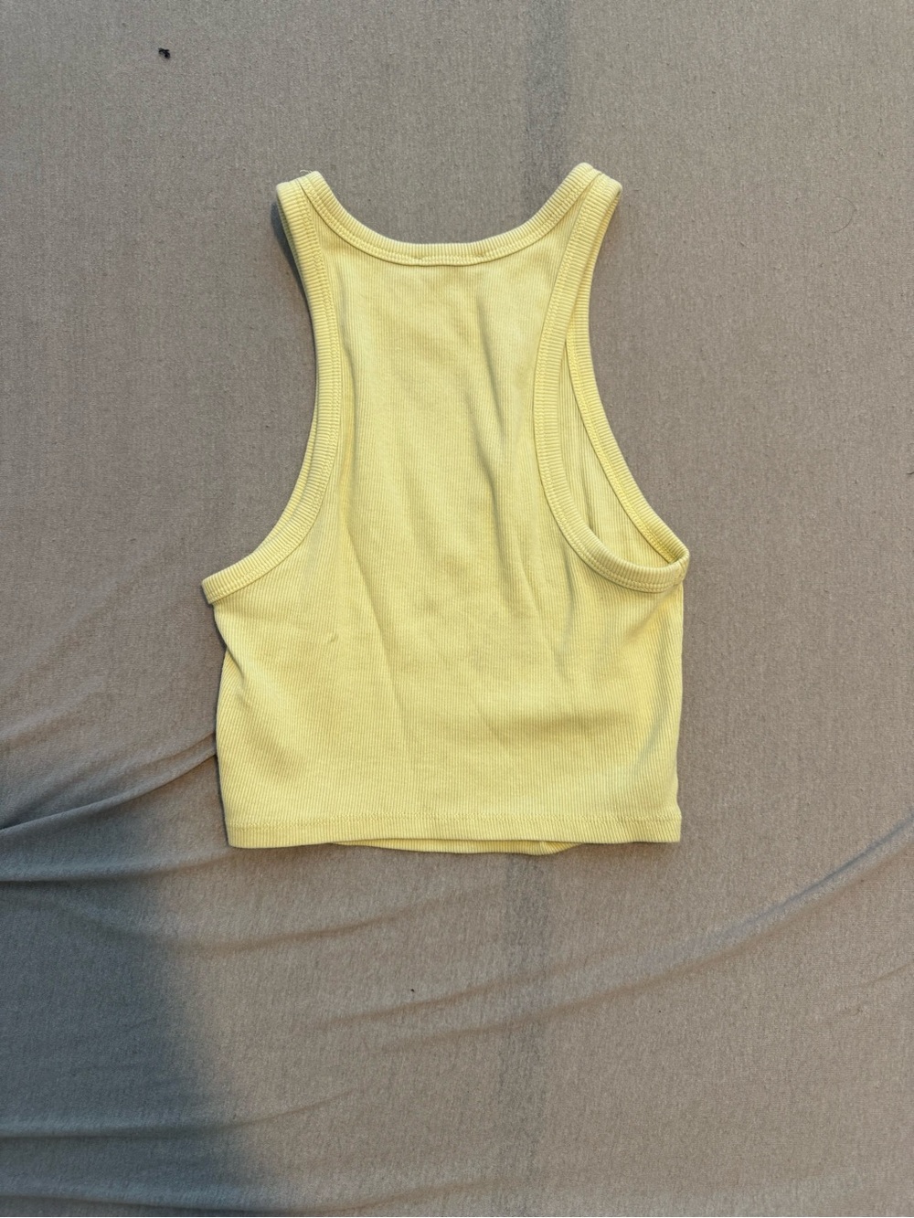 Zara Pale Yellow Ribbed Cropped Tank - Picture 2 of 2